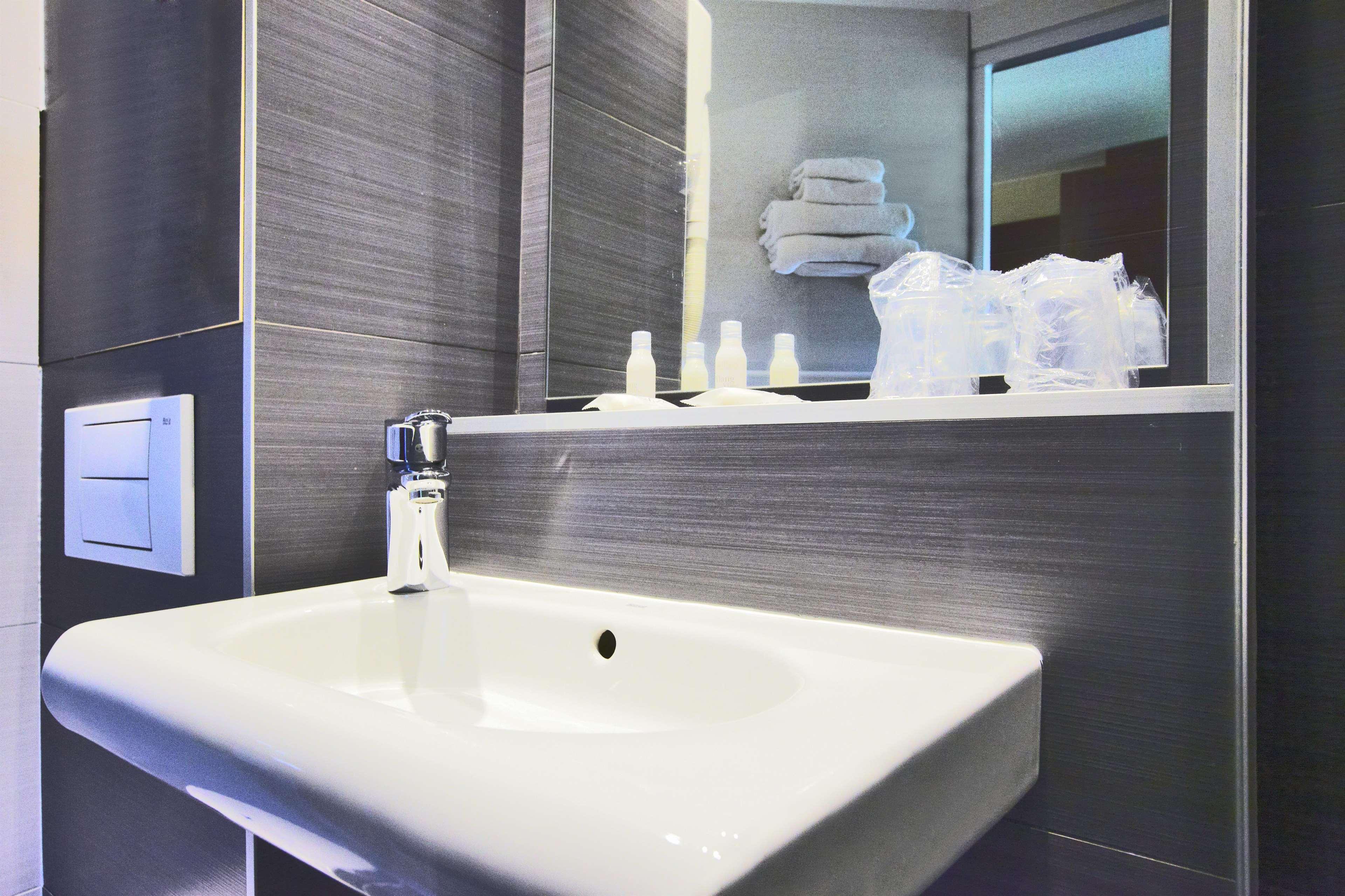กีริอ๊าด บอร์โด ลอร์มงต์ Hotel ลอร์มองต์ ภายนอก รูปภาพ