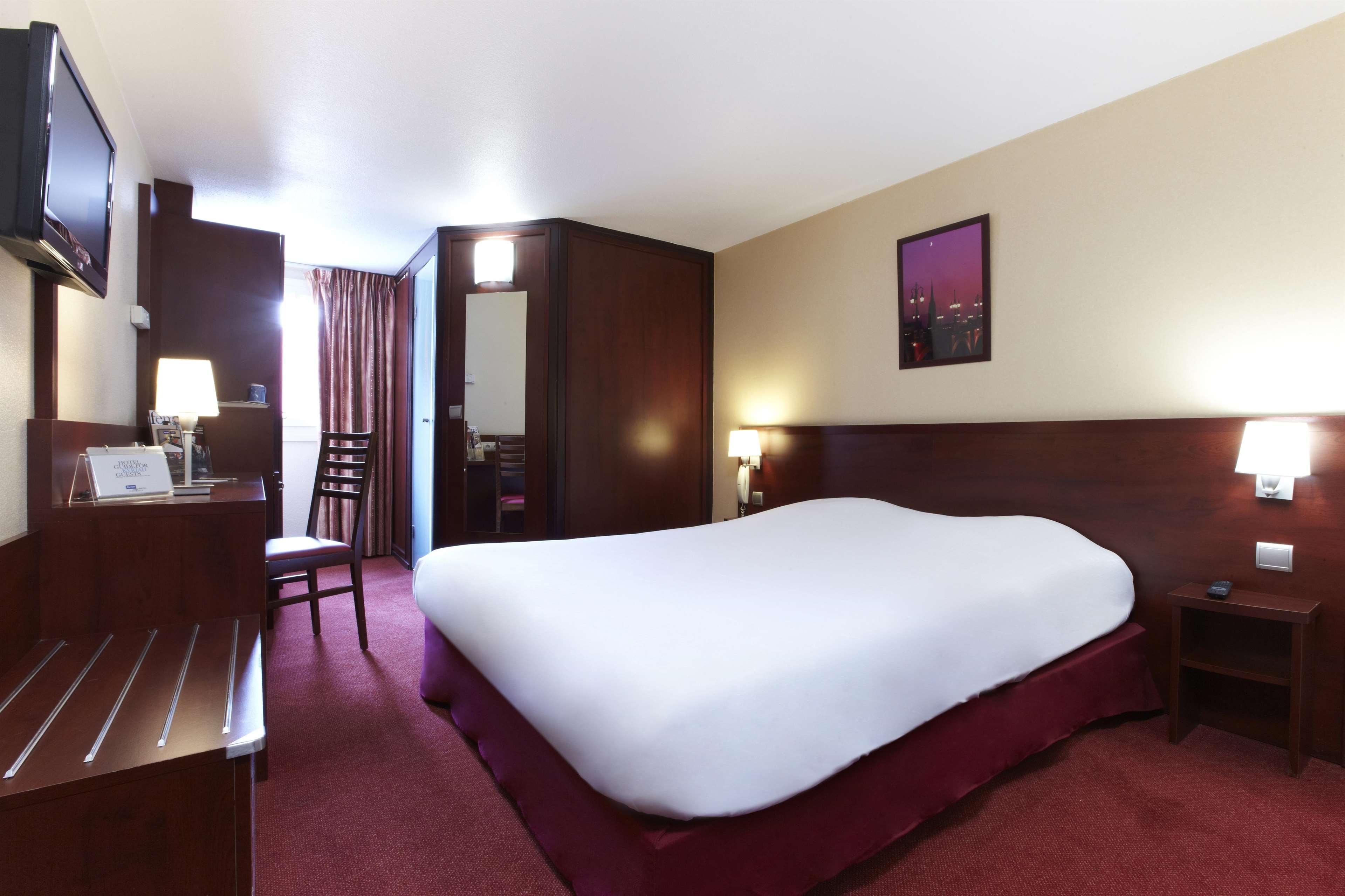 กีริอ๊าด บอร์โด ลอร์มงต์ Hotel ลอร์มองต์ ภายนอก รูปภาพ