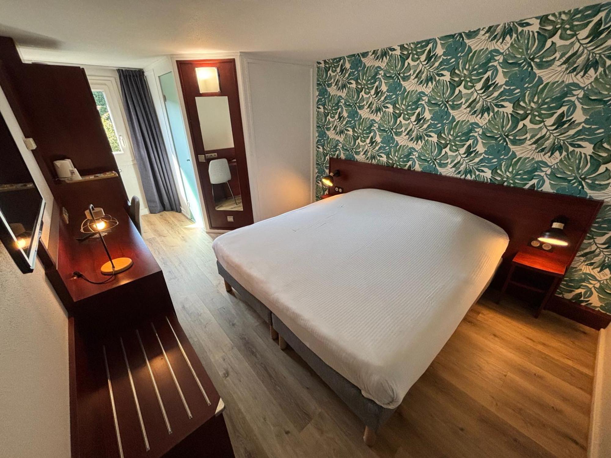 กีริอ๊าด บอร์โด ลอร์มงต์ Hotel ลอร์มองต์ ภายนอก รูปภาพ
